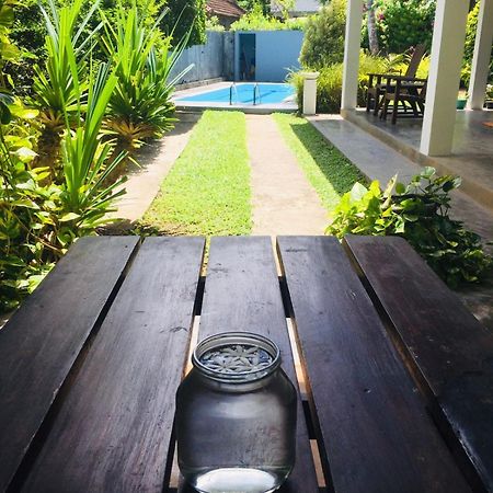 Om Villa Хиккадува Экстерьер фото