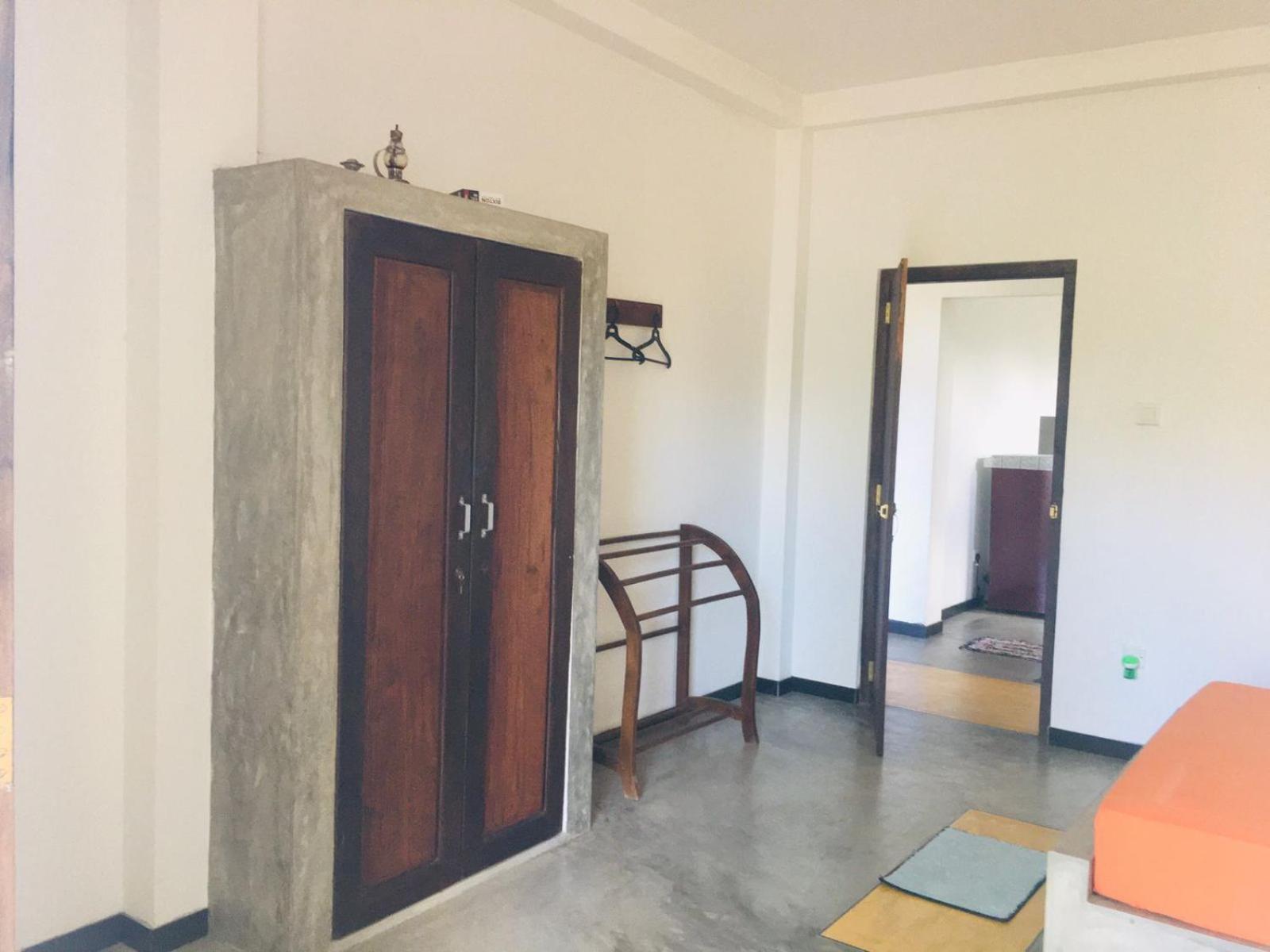 Om Villa Хиккадува Экстерьер фото